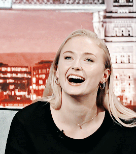 grantaere:Sophie Turner at The Late Late Show with James Corden
