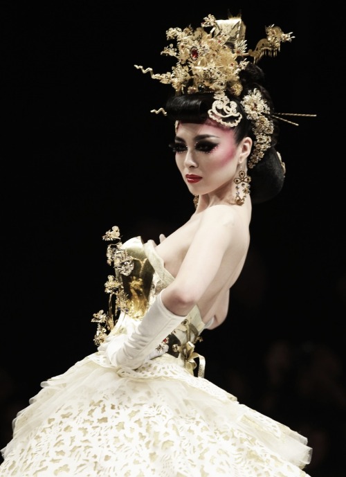 Tsai Meiyue S/S 2012