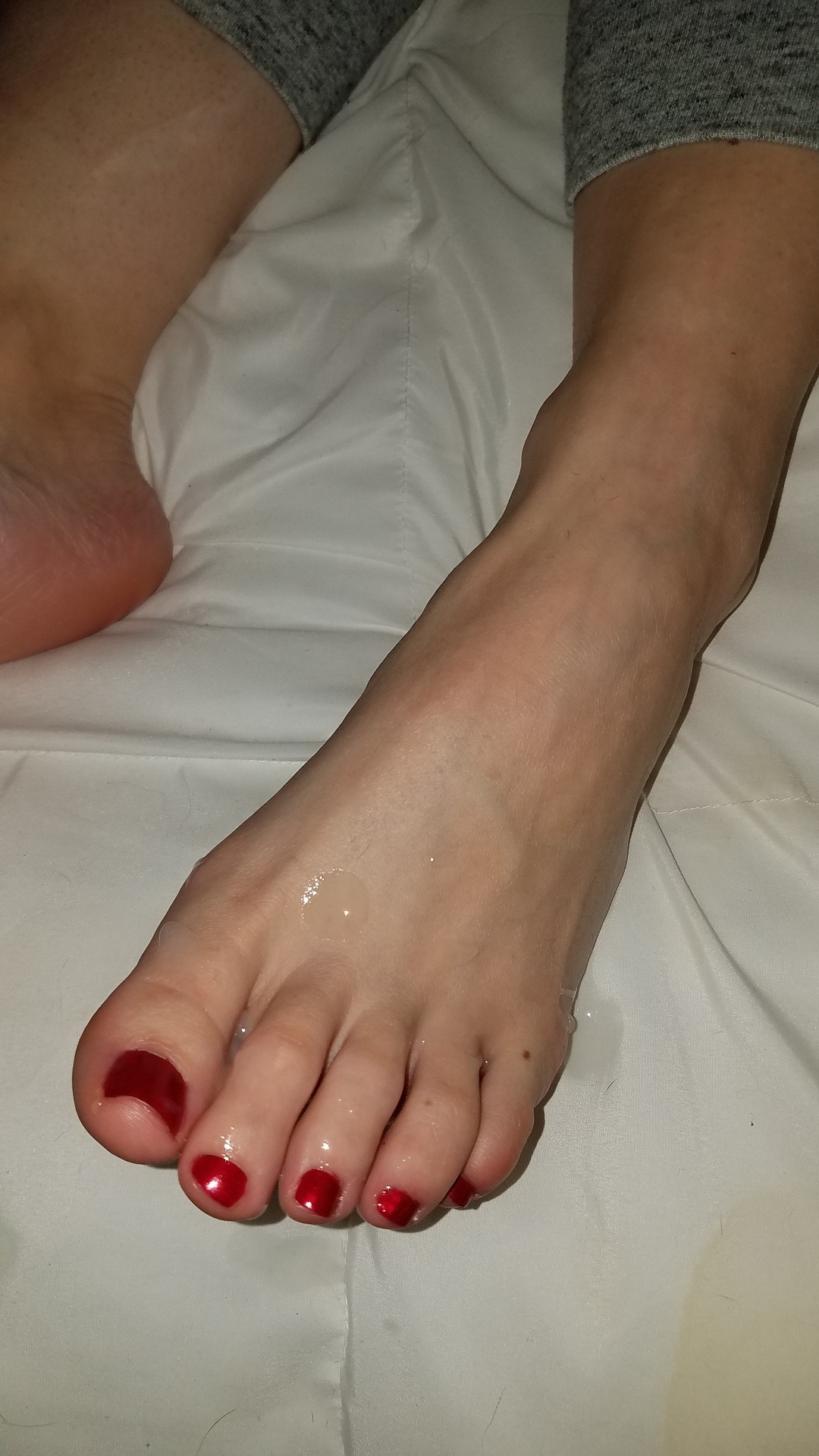 myprettywifesfeet:  So then I did this.please comment