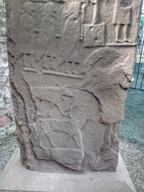 jason-1971:The Eassie Stone is a Class II Pictish stone of about the mid 8th century AD in the villa