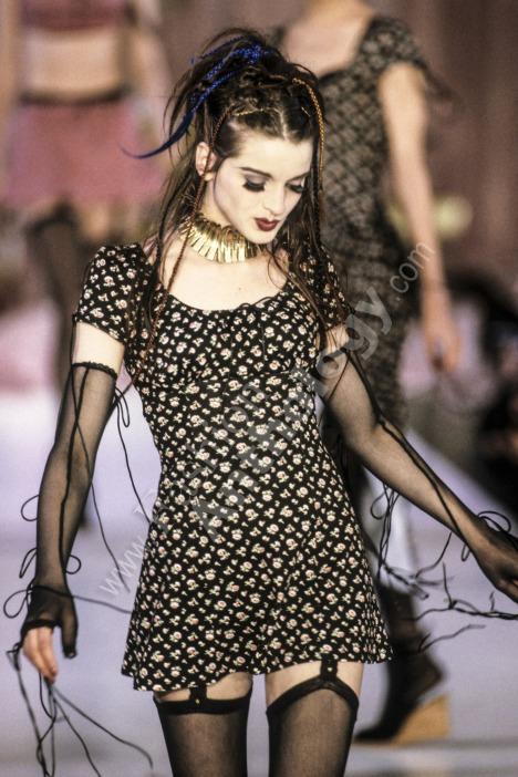 90s-outfits:betsey johnson - spring/summer 1994