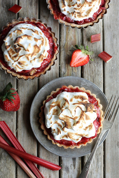 coffee-tea-and-sympathy: Strawberry Rhubarb Meringue Tartlets By Annalise