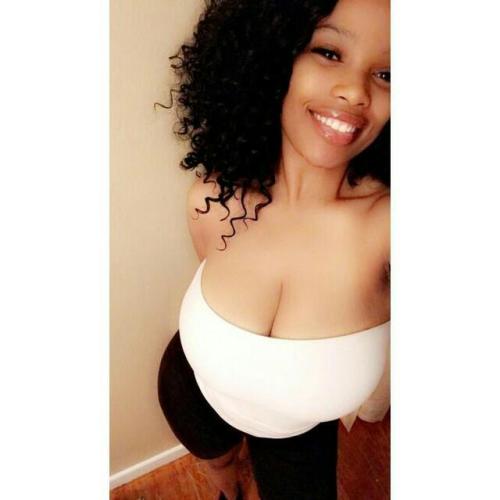 Sex thots304:  Share my blog for all the hoes!!!! pictures