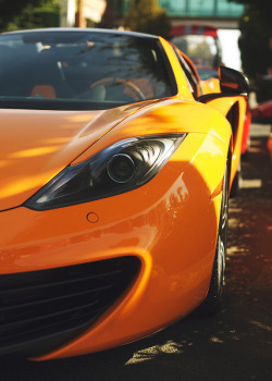 photographicfrank:  McLaren MP4-12C Spyder