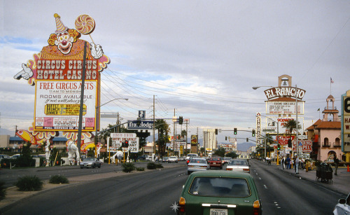 vintagelasvegas: Driving up the Strip, December 1990From Aladdin to El Rancho. Jockey Club, souvenir