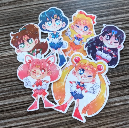 drawntildawn:I made some Sailor Moon holographic stickers!They have a heart and starburst holo effec