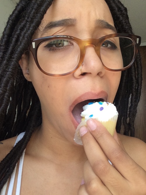 stress eats