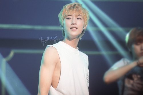 mukbangongchan:  Jinyoung’s fanphoto Compilation 