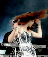unchainedescape:  charlotte wessels + live festivals 