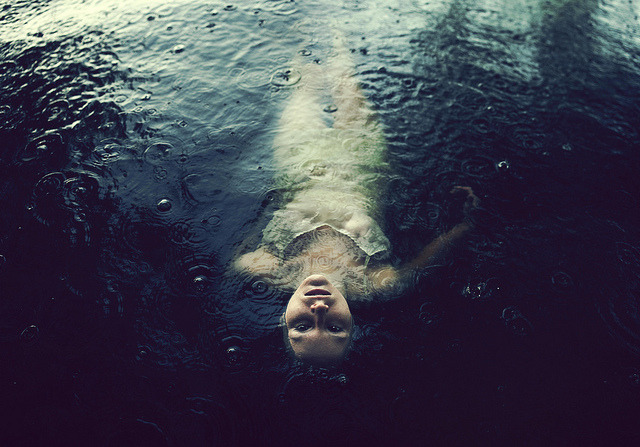 blog-invisible:  untitled by Sarah Ann Loreth on Flickr. 