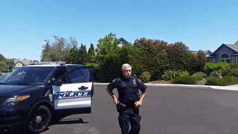 bruhdeci:  darkareolas:  dontshootus:  He’s been following him with gun in his hand repeating 