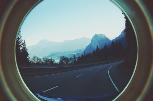 redefiningpossible:  Roadie to Squamish & Whistler with Ma to do nutrition presentations 