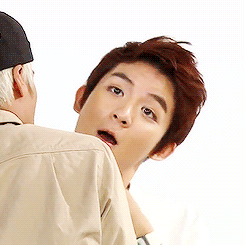 b-bumb:  what r u doing 