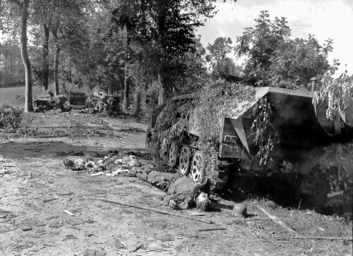 The corpse of a German Waffen-SS soldier of the 2nd SS Panzer Division &ldquo;Das Reich&rdquo; lies 