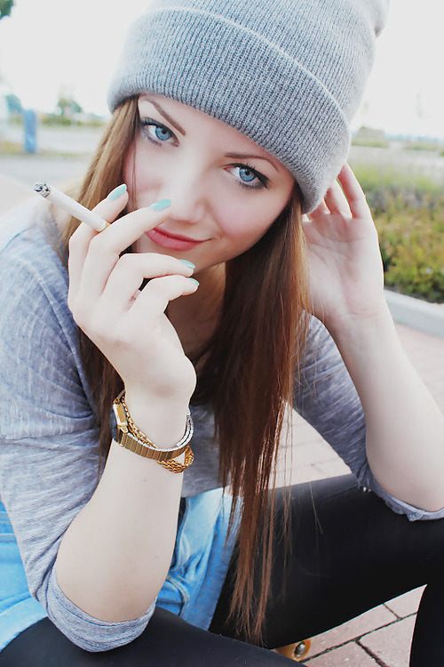 To the sexiest smokers ever