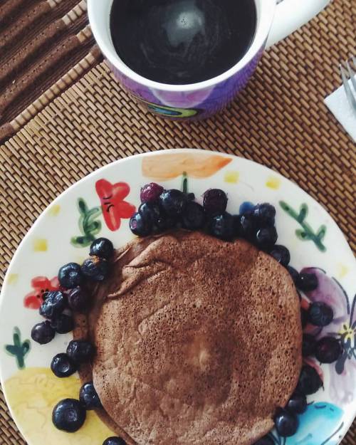 Pancakes de cocoa y claras / cocoa and egg whites pancakes ❤ #fit #fitness #fitfam #fitgirl #iifym #