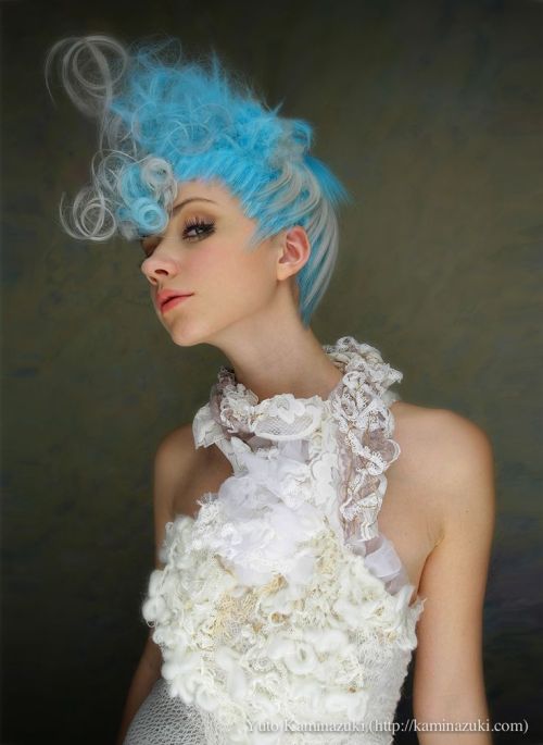 Yuto Kaminazuki is a Japanese hair designer whose designs are full of marvelous textures, light