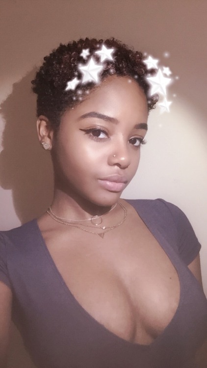 boofbagbandito:  girlsontheplayground: Ima star how could I not shine  girl god damn