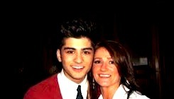 yaserrrr-blog:  I don’t expect Zayn to text me all the time, but I text him ‘night night son’ and he texts back ‘love you mum’ [x]   