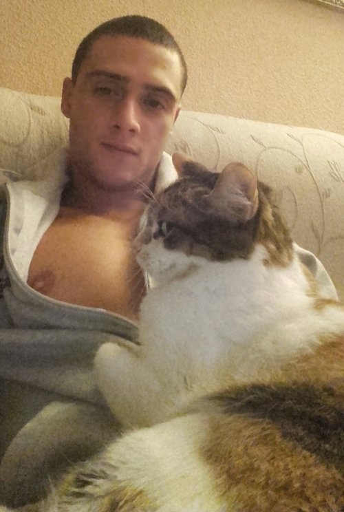 colungafrank:  Javi Velaro     