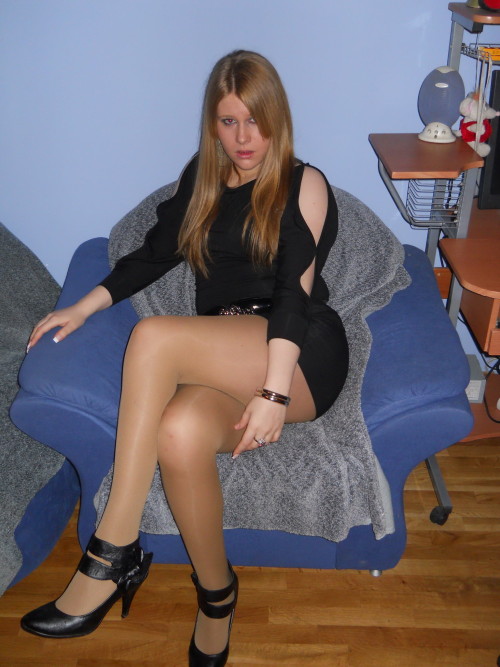I Love Wearing Pantyhose