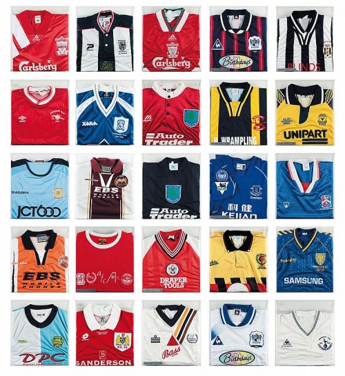 Teamwear of 25 british Soccer Clubs, contemporary.