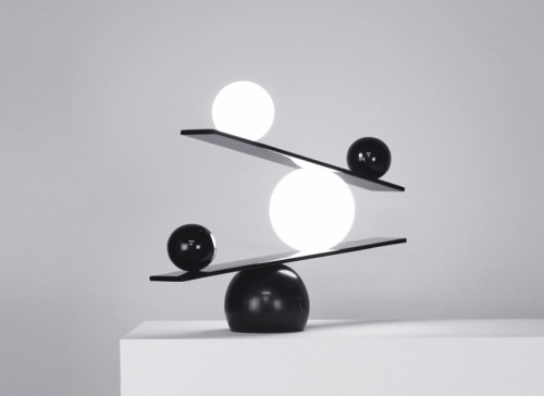 Balance table lamp by Victor Castanera for Oblure