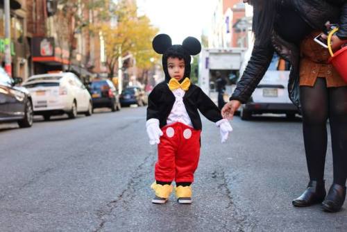 humansofnewyork:Today in microfashion…