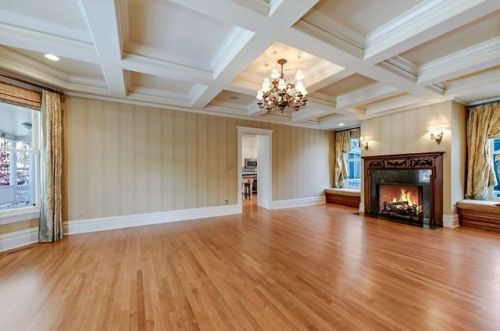 $2,550,000/7 brChicago, IL