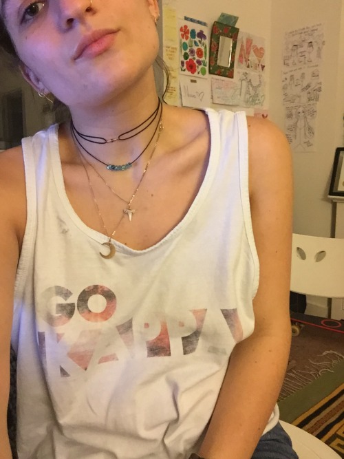 Hope y'all like my faded ass mascara-stained srat shirt. I’m having a good day