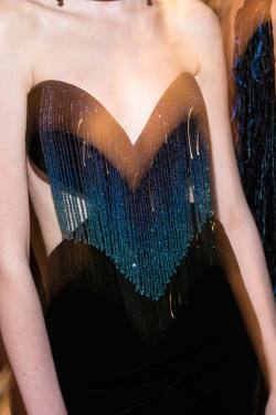 shesanattentionwhore:  Armani Privé Details Fall 2015 Couture 