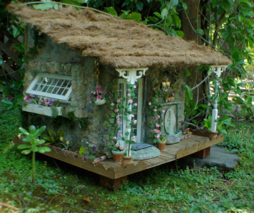 buddhabrot:Ooak Miniature English Cottage HouseNo that’s a Faerie house. 