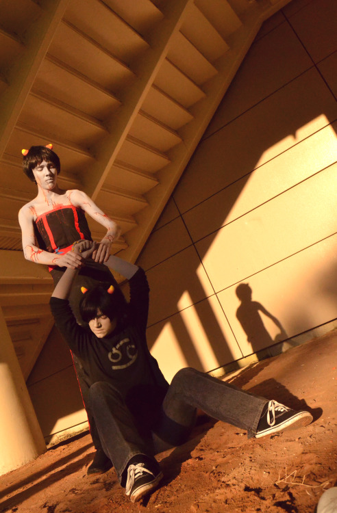THIS IS YOUR BLOOD RIGHT; AND YOUR BURDEN TO BEAR. Karkat Vantas and The Sufferer at Megacon 2014 on
