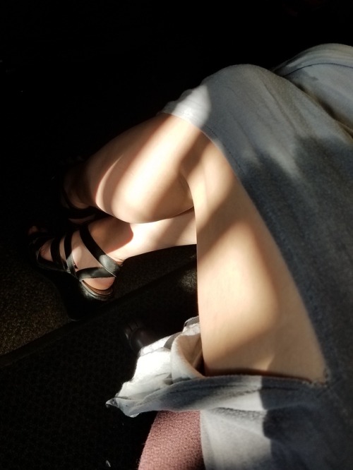 Mrs - I was loving the way the sun was hitting my legs, so i thought i would share lol