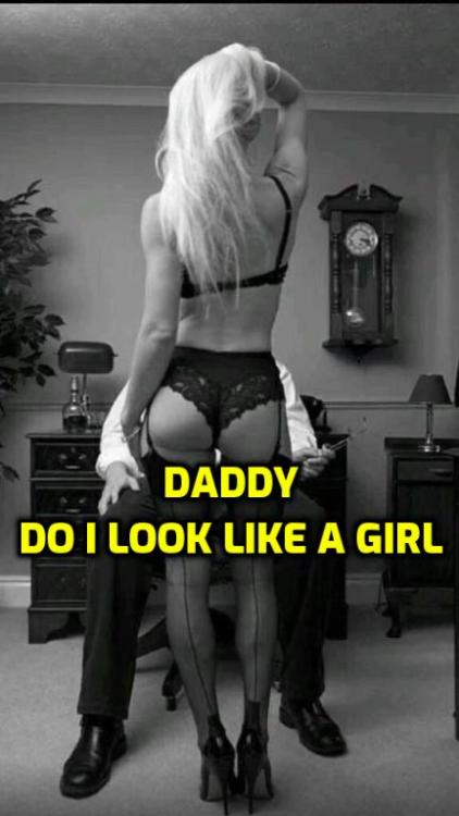 sissylovestodress: That’s all I want to do for a daddy!