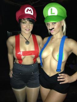 Halloweenisforthesexy:  Mario And Luigi’s Trashy Cousins: Maria And Lucy.