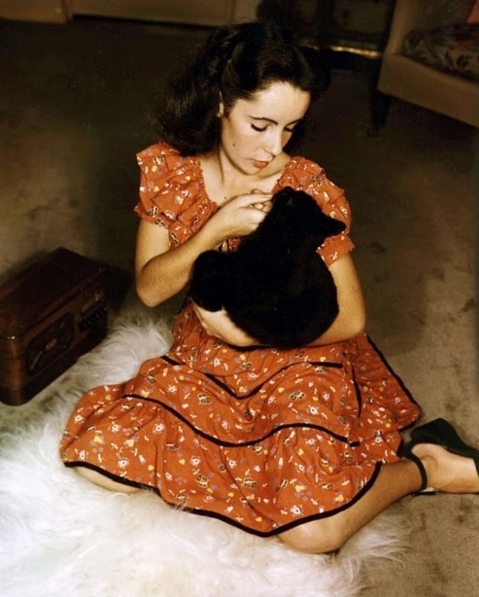 retrogirly:  Elizabeth Taylor