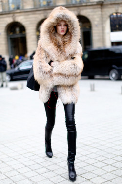 mr-vogue:  astralwolverine:  coat. pants. boots.  Check out my blogspot! 