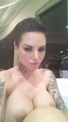 fuckinbomb:  ♥Christy mack 