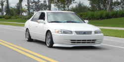 screamingcars: (via Turbocharged 1998 Toyota Camry LE) 