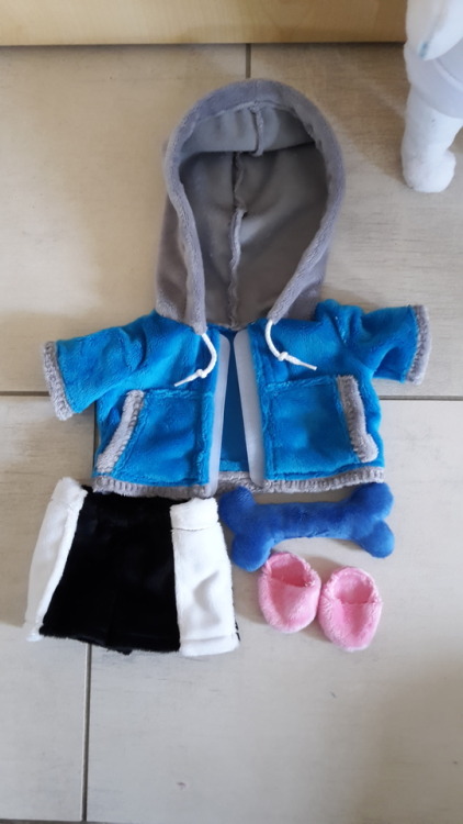 kitty-sews:  Finally done QwQ took me long enough 😥 This one was adopted by @keksbela :3  Got one person left on the list before I can finally really open commissions for the first time QwQ  I’m very nervouscited 🙈