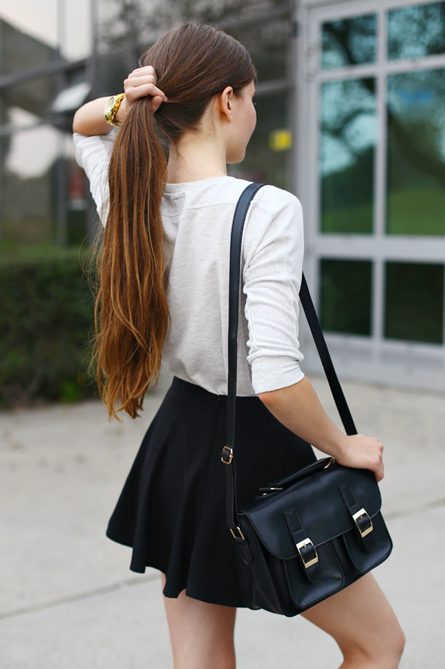 bh-fashion:  Gray top &amp;&amp; Skirt   X