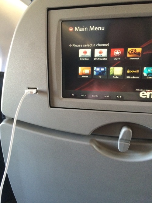 agreekdoctor:  Each seat on the flight from Toronto to Calgary had a USB charging port. Thanks, Obama Air Canada.