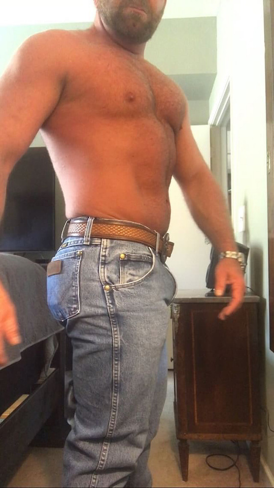 Wrangler The Sexiest Jeans Ever Made Wrangler Butts Drive Us Nuts