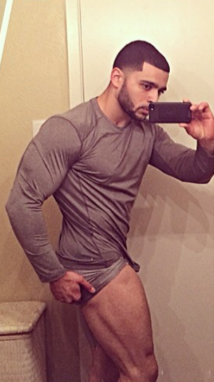 savvyifyanasty:  &gt; sexy ass man  