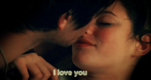 bestcouplemoments:  thisgifowns.tumblr.com 