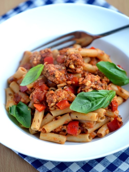 im-horngry:Vegan Tempeh Meals - As Requested! XItalian Tempeh & Sweet Pepper Pasta!