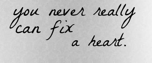 sicklysatisfied:  heart on We Heart Ithttp://weheartit.com/entry/100371374/via/evelin_kuczmanova