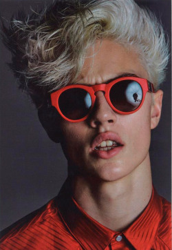 homme–models:  Lucky Blue Smith by