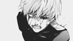 takewontmind:Angry bloody boys trying to win fights they just can’tKaneki and Urie Parallels